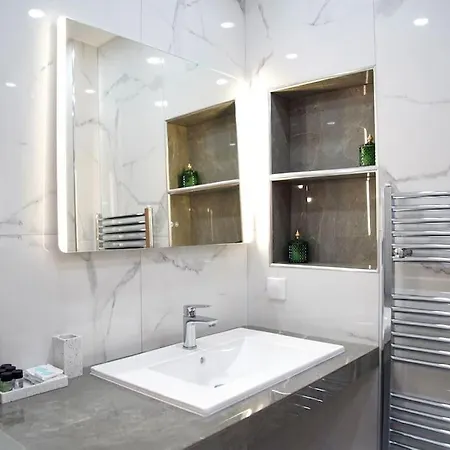 Apartment Urban Elegance Retreat Vipgreece