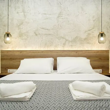 Urban Elegance Retreat Vipgreece