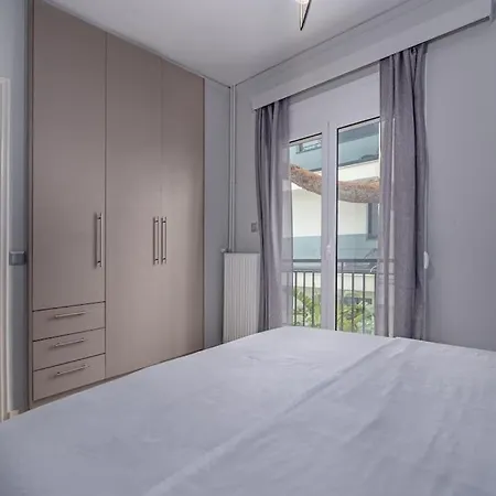Διαμέρισμα Peaceful 2 Bedroom In Glyfada Center Αθήνα