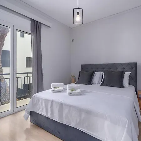 Peaceful 2 Bedroom In Glyfada Center Διαμέρισμα Αθήνα