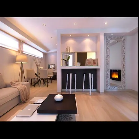 Apartment Small In Palaio Psichiko Athens