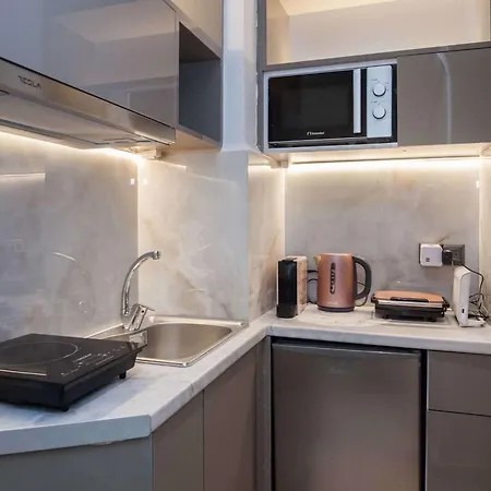 Elegant Studio In Kolonaki Athens