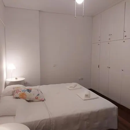 Apartment Melissia White Flat