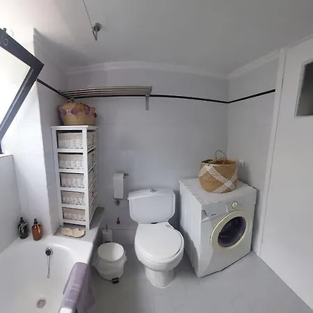 Melissia White Flat Apartment Athens