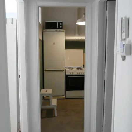 Arty Flat In Center Apartment