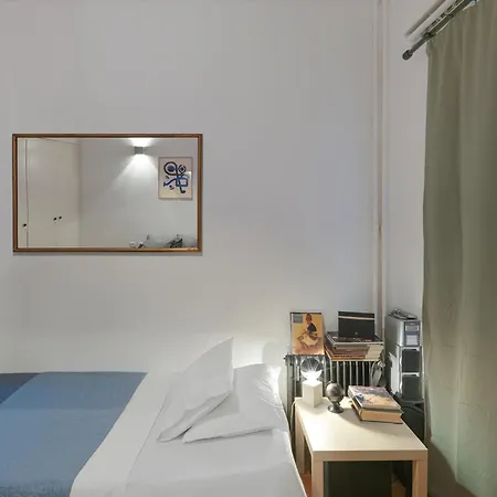 Apartment In Pangrati - Opp Pangrati Grove Athens