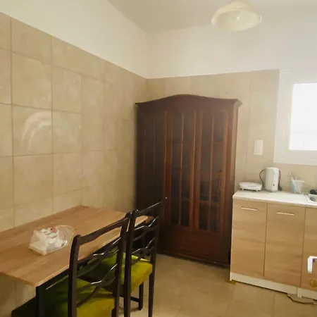 Kalamaki Philoxenia Apartment *
