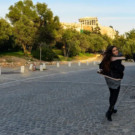 Acropolis Area 6 Min Walk To Metro And Ancient Sites * Athens