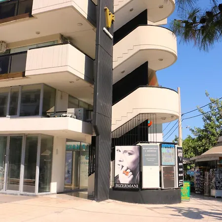 Glyfada Relax 9 Apartment