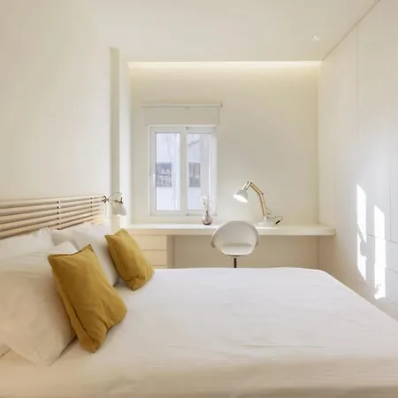 Charming 7th-floor With Acropolis View