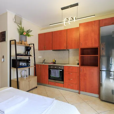 Aiolos Glyfada Super Lux Mini * Αθήνα