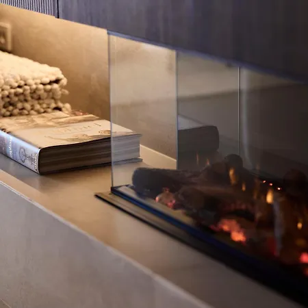 Apartment Elaia Luxury Residences