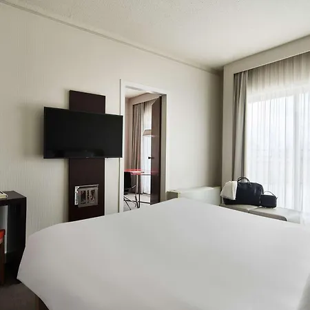 Otel Novotel