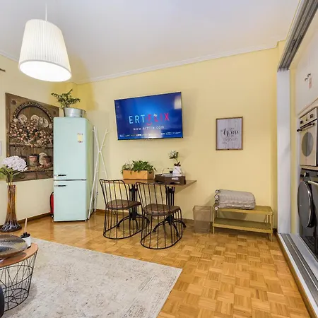 Apartment Magnificent Voula *