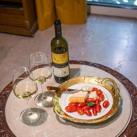 Magnificent Voula Apartment Athens