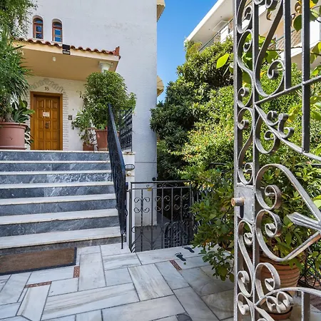 Magnificent Voula Apartment *