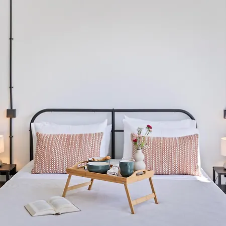 Large, Stylish & Super Apartment