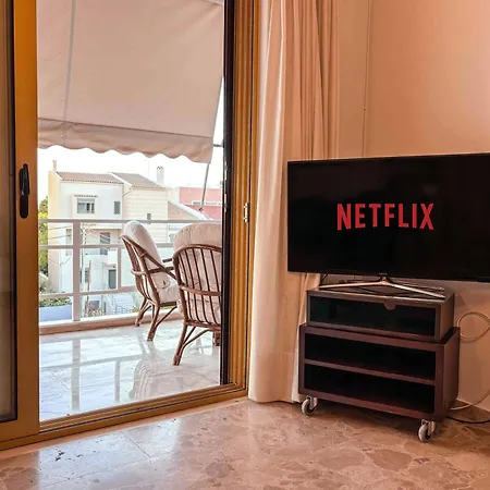 Apartment Cozy Near Glyfada Center *