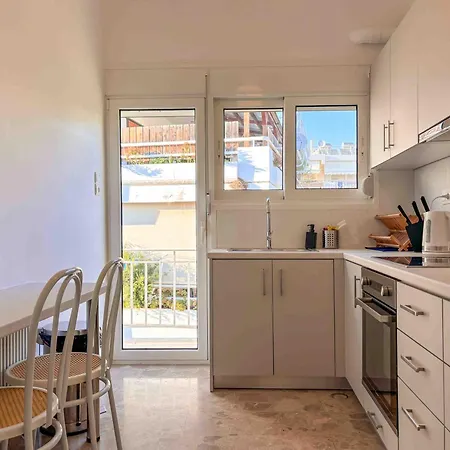 Cozy Near Glyfada Center Apartment *
