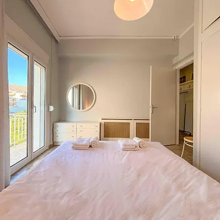 Cozy Near Glyfada Center * Athens