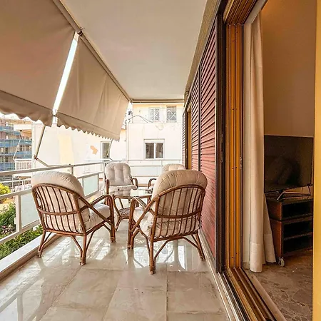 Cozy Near Glyfada Center Apartment *