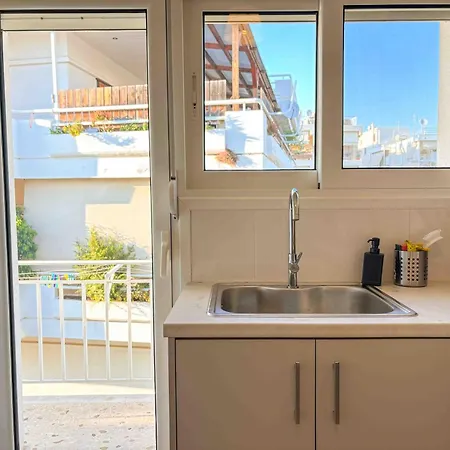 Cozy Near Glyfada Center Apartment