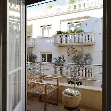 Plaka Apartment, 5 Min Walk To Acropolis Entrance - Self Check-in * Athens