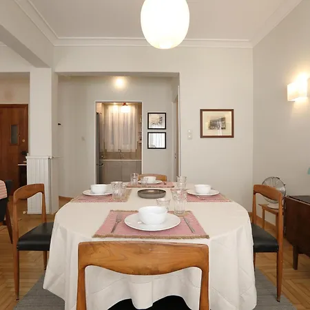 Plaka Apartment, 5 Min Walk To Acropolis Entrance - Self Check-in *