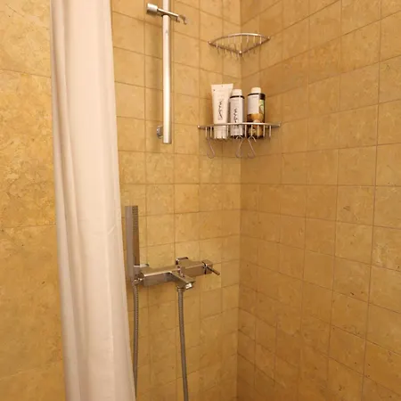 Plaka Apartment, 5 Min Walk To Acropolis Entrance - Self Check-in