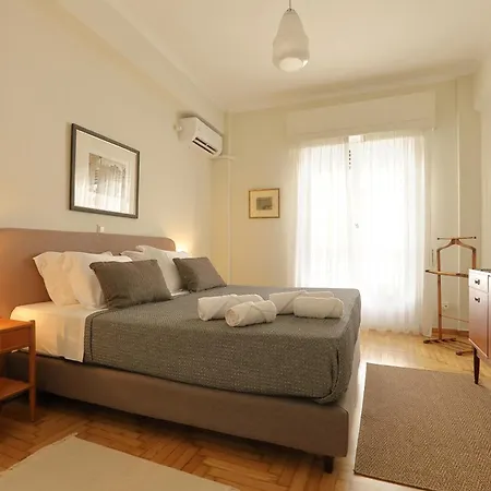 Plaka Apartment, 5 Min Walk To Acropolis Entrance - Self Check-in *
