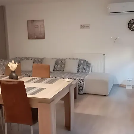 Apartment Oulang Cozy Haven 1b *