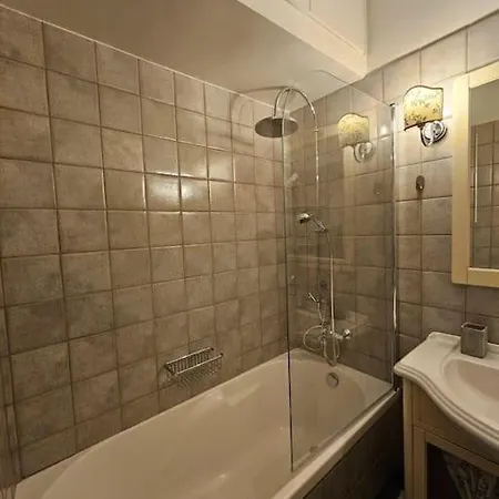 Elegance & Style 1br Apartment Athens