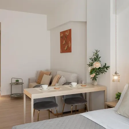 M18 Monastiraki Gems * Athens