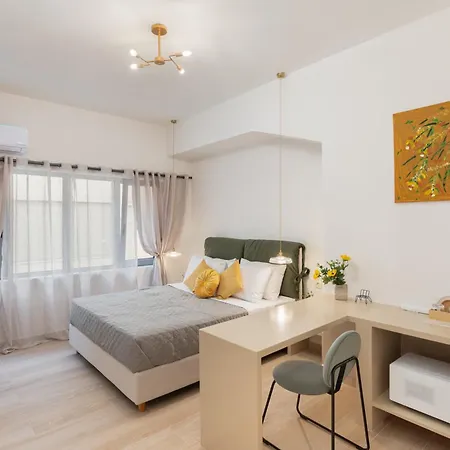 M18 Monastiraki Gems * Athens