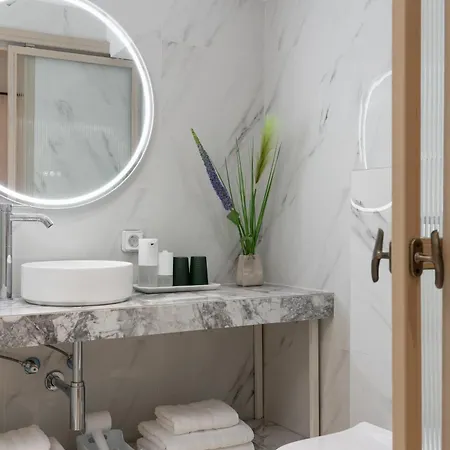 M18 Monastiraki Gems Apartment Athens