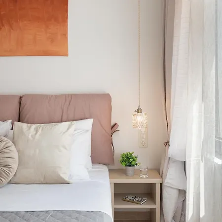 M18 Monastiraki Gems Athens