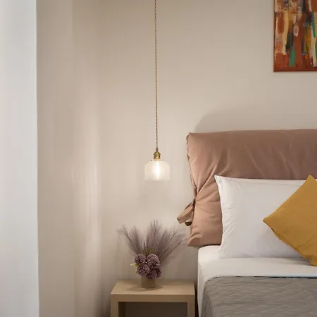 M18 Monastiraki Gems * Athens