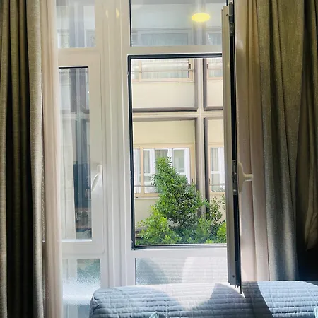 Arame Luxury Apartmán *