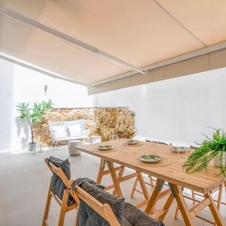 Mila Hidden Gem In Kolonaki With Backyard Apartment