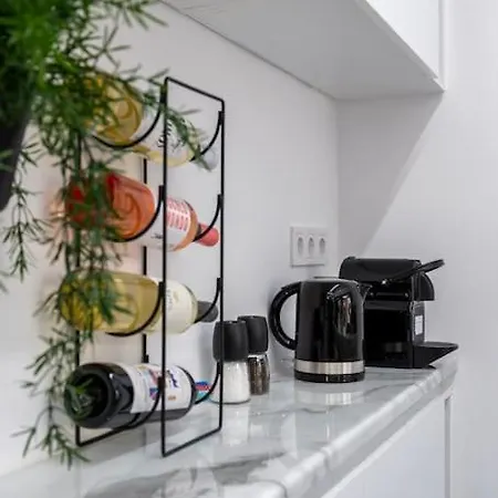Mila Hidden Gem In Kolonaki With Backyard Apartment Athens