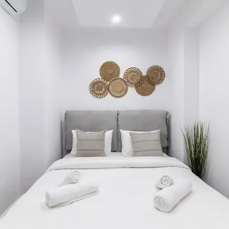 Mila Hidden Gem In Kolonaki With Backyard * Athens