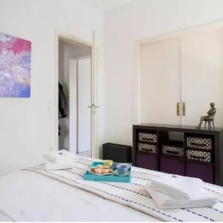 Cozy Stay-excellent Location At Glyfada's Center Athens
