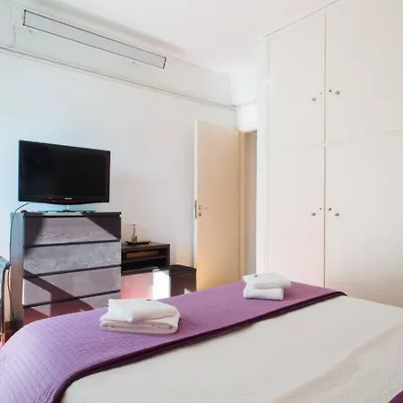 Cozy Stay-excellent Location At Glyfada's Center Apartment Athens