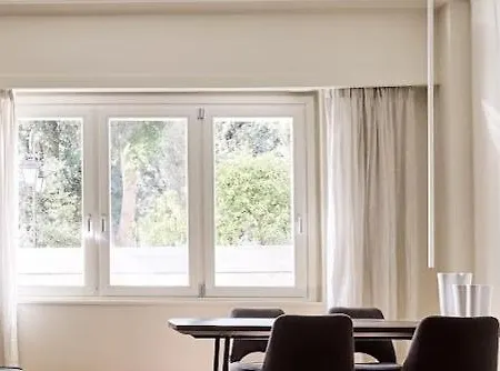 Luxury Living In By The Presidential Apartment