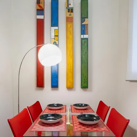 דירה Vaios Art