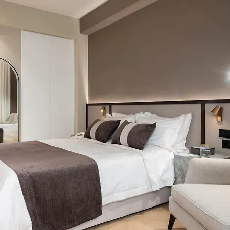 Ariadne Luxurious At Kolonaki Apartment Athens