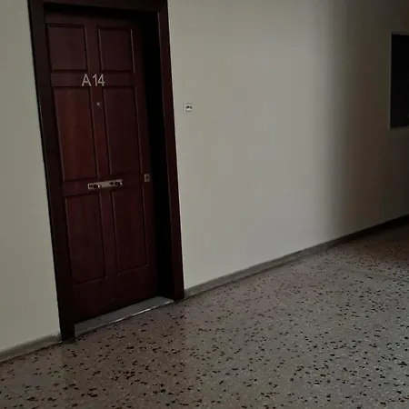 Pantheon Apartment *