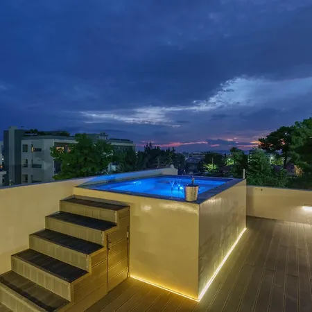 Riviera Luxury 3bd Apt W Jacuzzi And Cinema