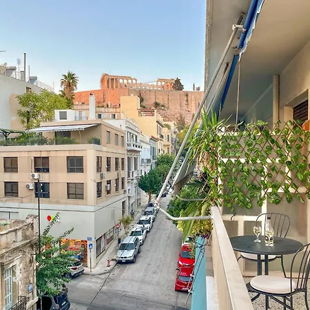 Close Acropolis View 3 Bd Apartment