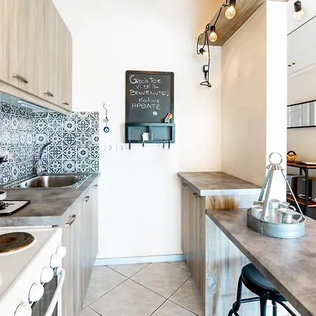 Riviera Retreat Relaxing Vacation By The Sea In Voula Apartment